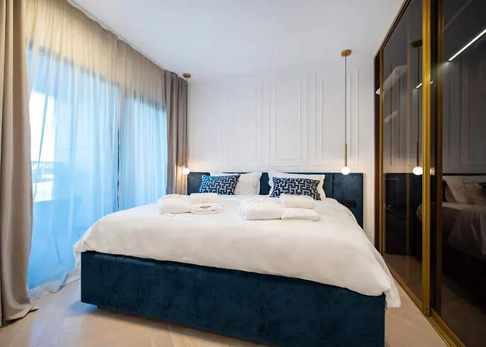 Cascade Luxury Apartments
