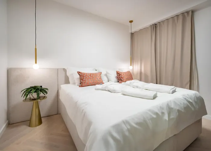 Cascade Luxury Apartments