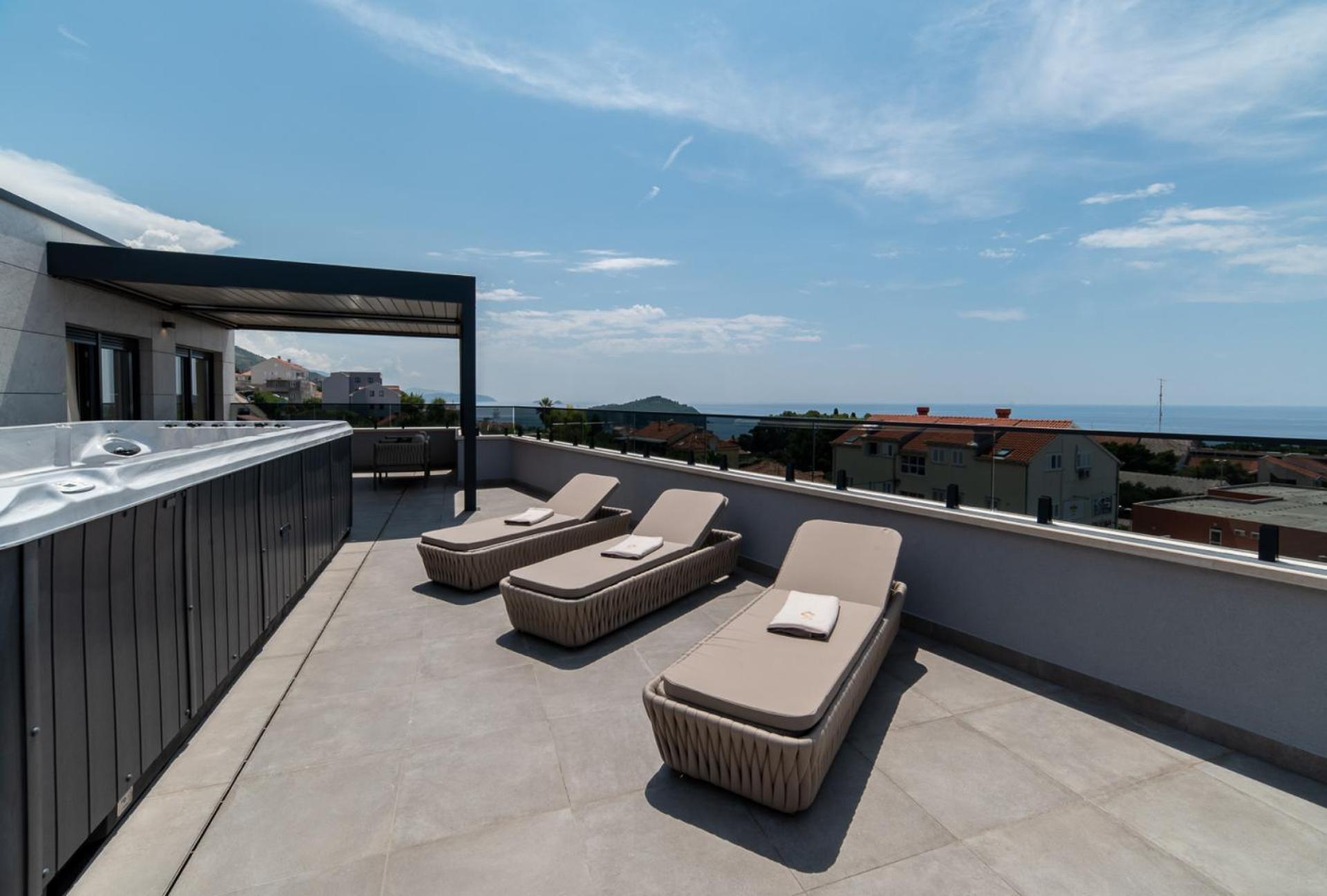 Cascade Luxury Apartment *