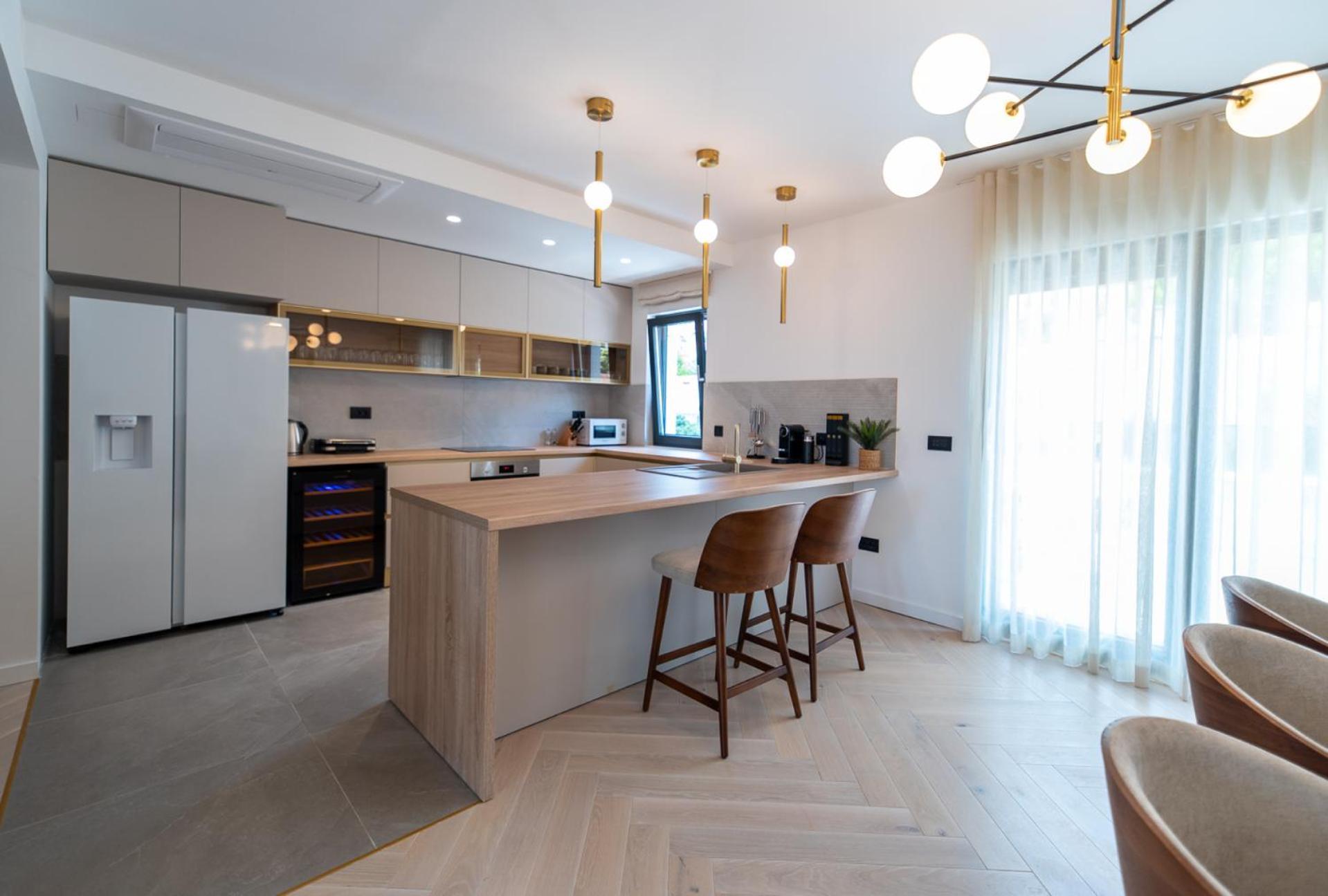 Cascade Luxury *