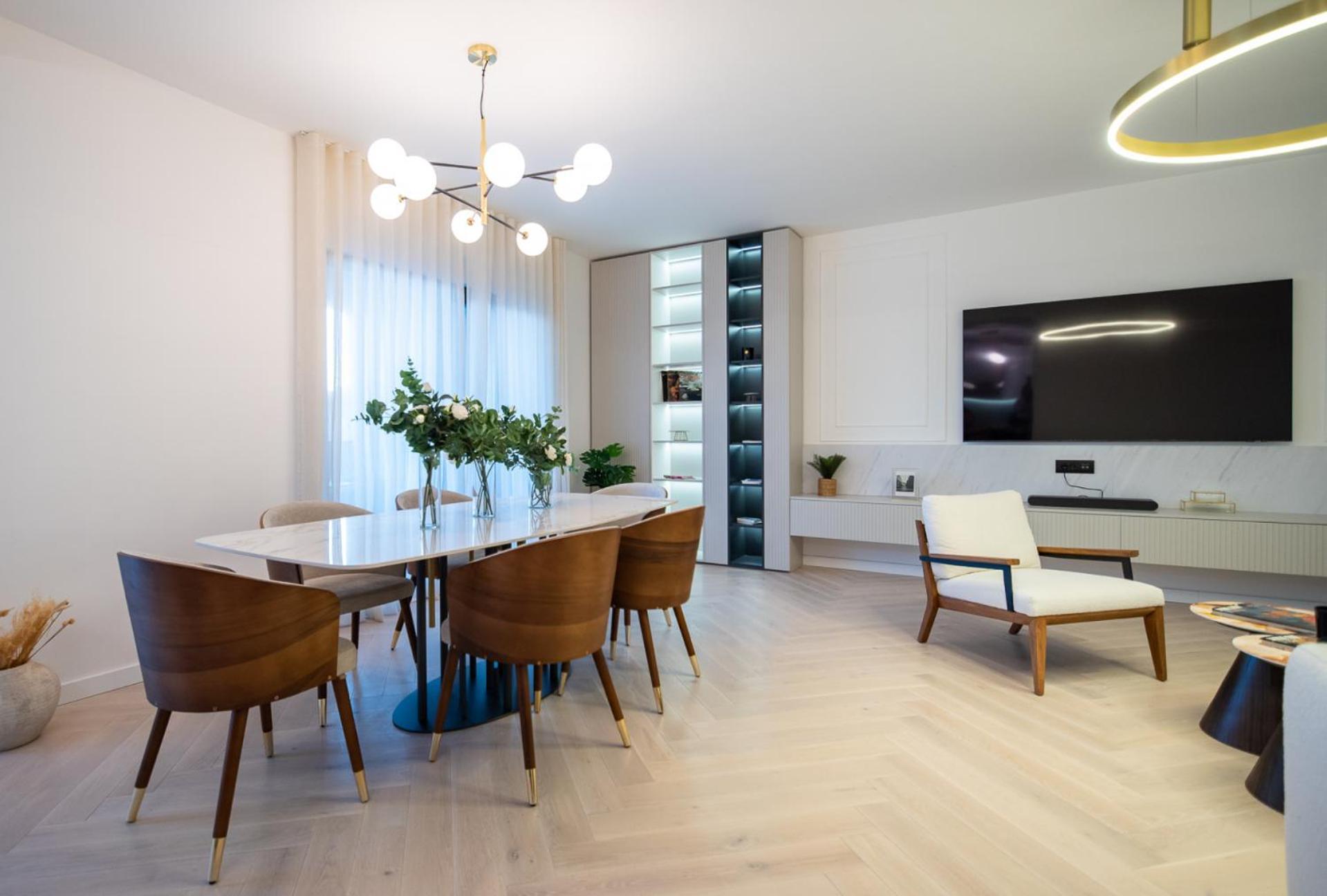 Cascade Luxury