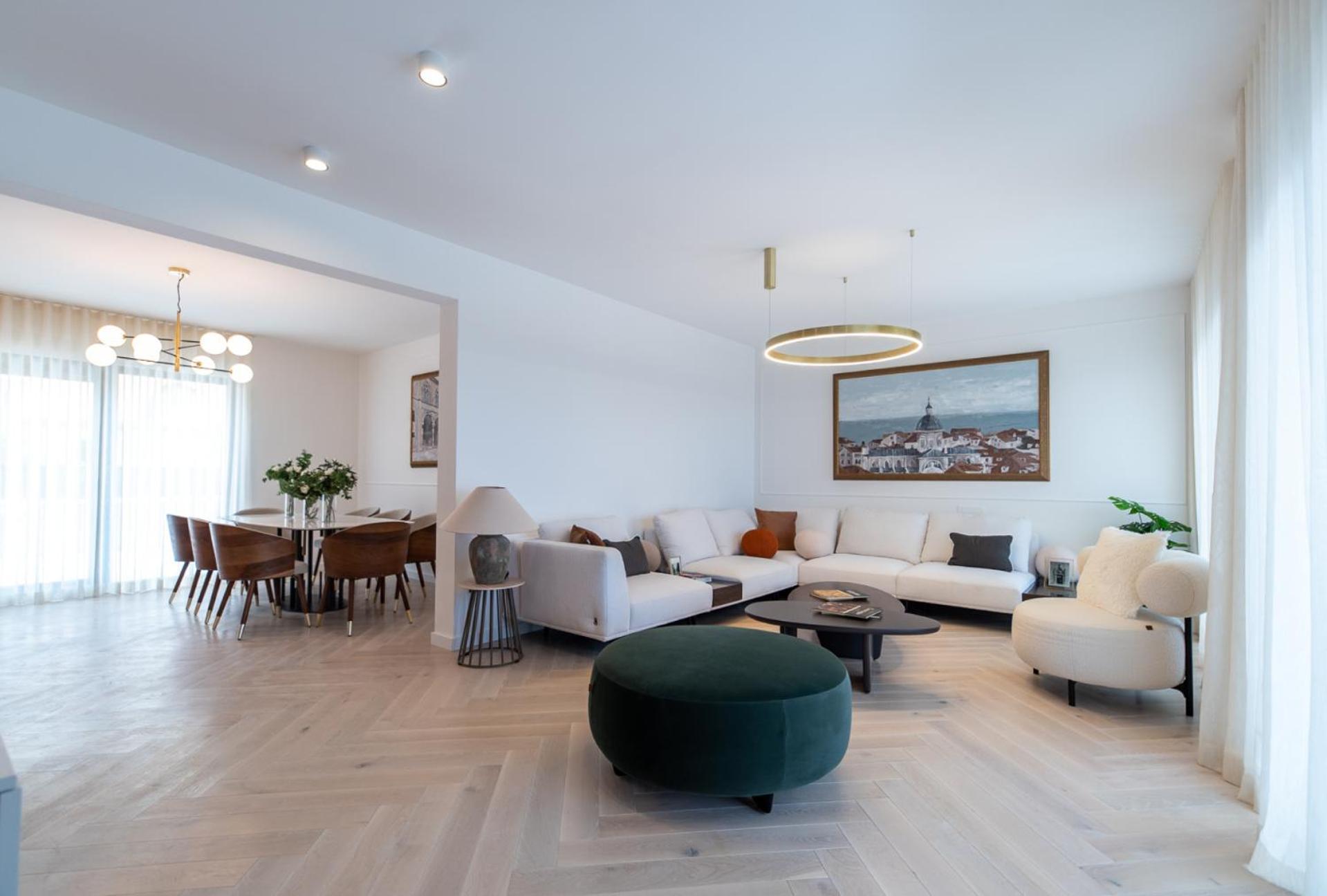 Cascade Luxury Apartment